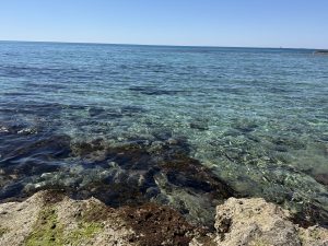 Tuffi di primavera: Pasquetta da bagno lungo tutta la costa leccese - Corriere Salentino