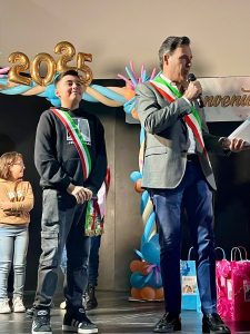 Quattro edizioni, 280 bambini accolti: Carmiano abbraccia i nuovi nati del 2025 - Corriere Salentino