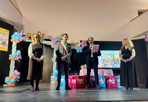 Quattro edizioni, 280 bambini accolti: Carmiano abbraccia i nuovi nati del 2025 - Corriere Salentino