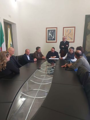 Nuovo Protocollo d'Intesa per il monitoraggio dei lupi e dei mammiferi nel Salento: siglato il nuovo accordo Provincia-Enti Parco - Corriere Salentino
