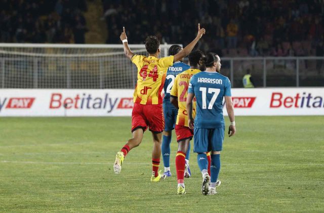 Ripresa di “cuore”, il Lecce limita i danni: contro la Fiorentina un pari per continuare a sperare - Corriere Salentino