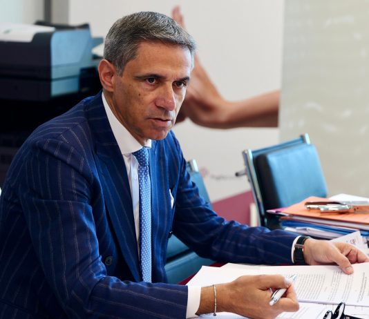 Sclerosi multipla: dalla Puglia un nuovo modello di cura per migliorare l’assistenza e creare valore per il sistema sanitario