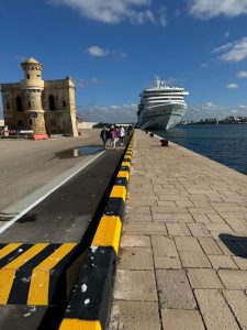 Gallipoli, Porto Commerciale Molo Fitto più sicuro e moderno in opera i lavori di illuminazione sicurezza e videosorveglianza - Corriere Salentino