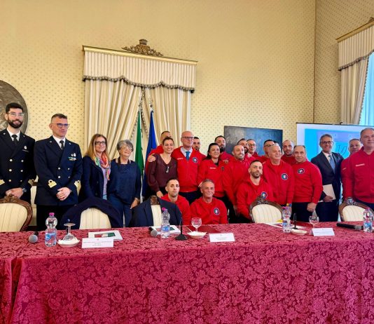 “Io Salvo”: a Lecce il riscatto corre sul bagnasciuga. 13 detenuti pronti all’assunzione come bagnini