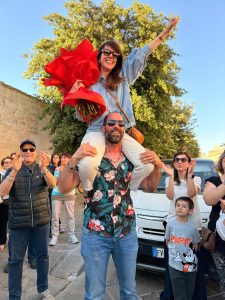 Pizzuto ancora sindaca a Monteroni. Valentina Avantaggiato a Melpignano e a Porto Cesareo trionfa Schito - Corriere Salentino