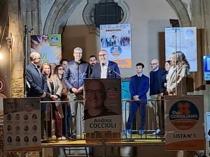 Corigliano d’Otranto, l’outsider Andrea Coccioli si prende la scena: la battaglia contro la discarica e il patto con i cittadini - Corriere Salentino