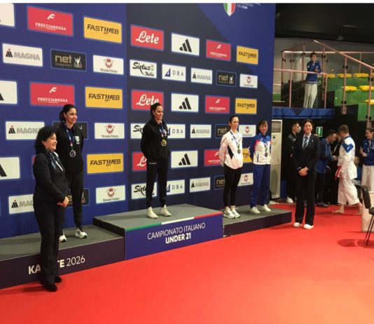 Campionati Italiani Master di karate: il Salento delle Nuzzo e la presenza esemplare dell’Athlon sul tatami di Ostia