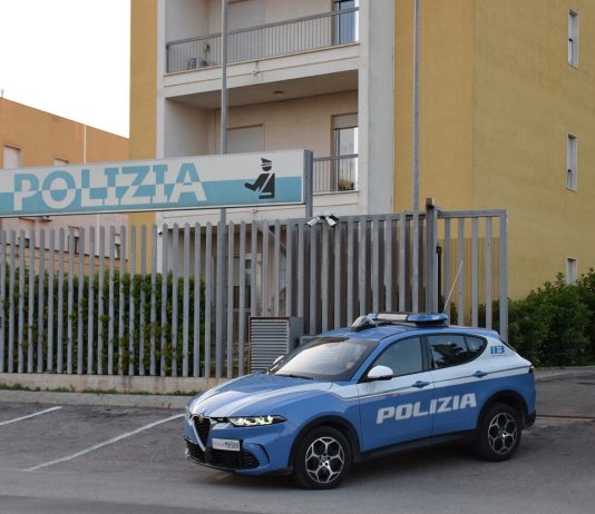 Aggressione nella notte a Gallipoli: ferito un vicino di casa, arrestata una 50enne