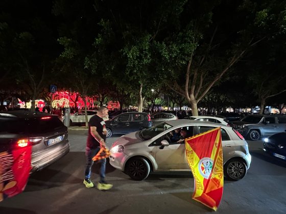 Un’Altra volta Ancora! Il Lecce resta in A. La gioiA esplode in città. Le foto e i video dei primi festeggiamenti - Corriere Salentino