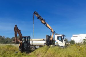 Antenna 5G Pnrr ad Aradeo, nuovo stop al cantiere. Dure proteste del comitato "No antenne in Via Morante” - Corriere Salentino