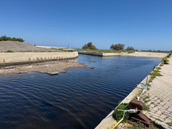 Darsena di San Cataldo, ancora qualche barca dentro. La speranza di ottenere presto le autorizzazioni per uscire fuori dal pantano - Corriere Salentino
