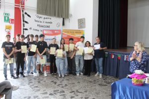 Dall’aula all’Europa: a Galatina studenti premiati dopo stage internazionali tra imprese, lingue e futuro - Corriere Salentino