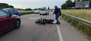 Schianto in moto sulla statale 275: noto avvocato in prognosi riservata - Corriere Salentino