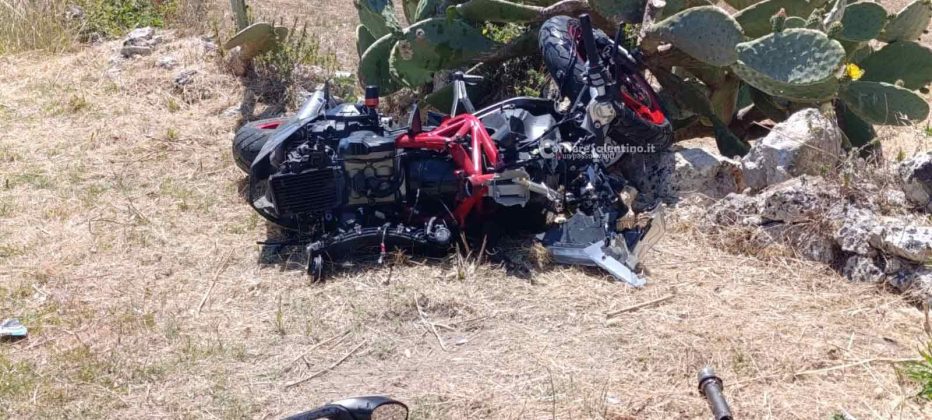 Violento schianto tra auto e Ducati all’ingresso del paese, in ospedale un motociclista 26enne - Corriere Salentino