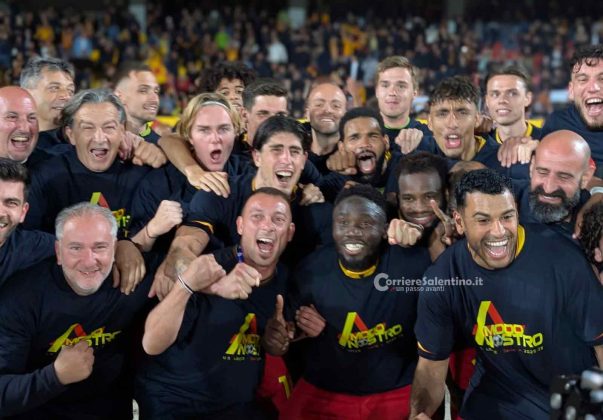 Il Lecce resta in serie A, un gol di Banda decide il match contro il Genoa - Corriere Salentino