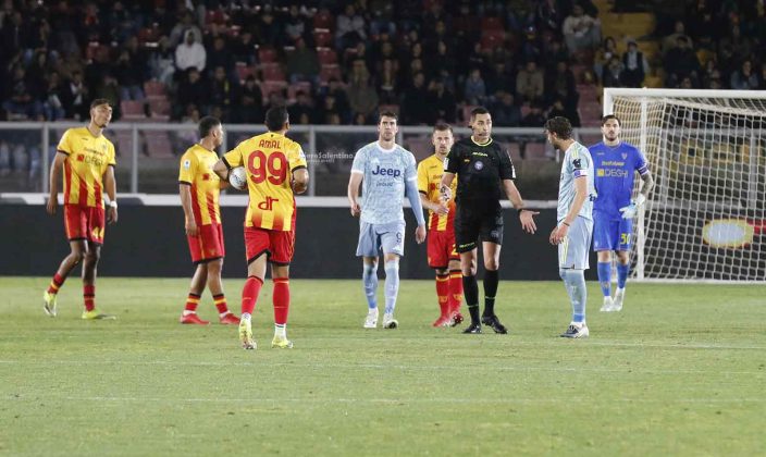 Il Lecce perde di misura contro la Vecchia Signora, Lecce-Juventus, 0-1 - Corriere Salentino