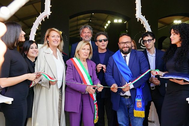 Taglio del Nastro per LecceArredo 2026: Un Inizio da Record alla Presenza delle Istituzioni - Corriere Salentino