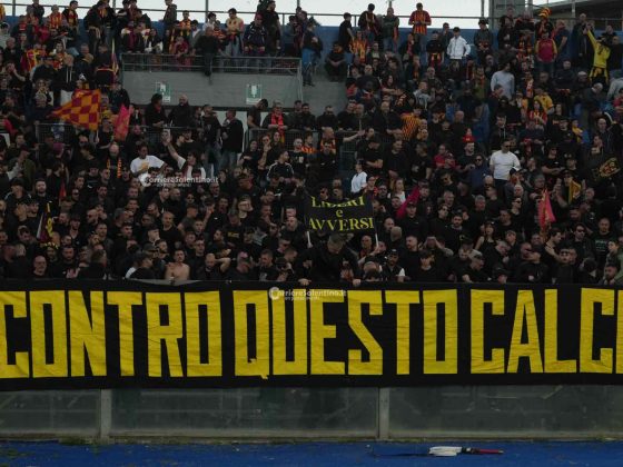 Lecce corsaro allunga sulla Cremonese, Banda e Cheddira condannano il Pisa alla B - Corriere Salentino