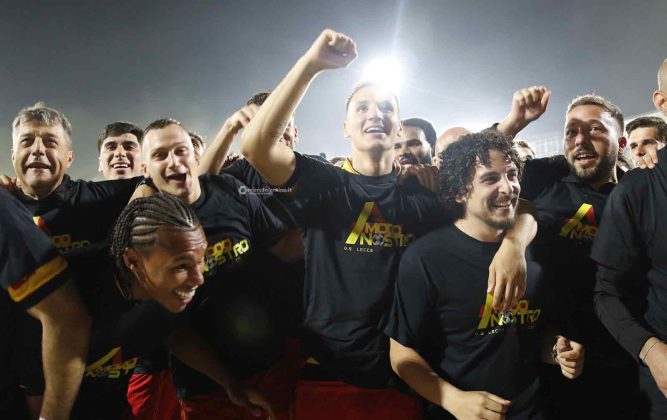 Il Lecce resta in serie A, un gol di Banda decide il match contro il Genoa - Corriere Salentino