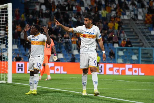 Le pagelle dei giallorossi in Sassuolo – Lecce: Cheddira doppietta e protagonista assoluto, Stulic gol pesantissimo, Banda e Gandelman assist importanti - Corriere Salentino