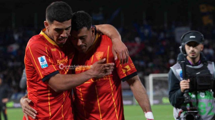 Lecce corsaro allunga sulla Cremonese, Banda e Cheddira condannano il Pisa alla B - Corriere Salentino