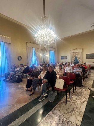 Politiche migratorie: incontro in Prefettura per illustrare le opportunità offerte dall’Avviso Pubblico “Puglia Accogliente” - Corriere Salentino