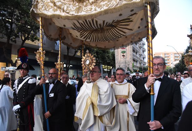 Corpus Domini diocesano anticipato al 4 giugno - Corriere Salentino