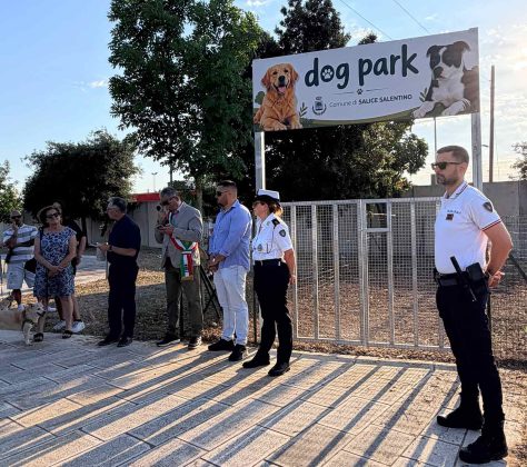 Salice Salentino ha il suo Dog Park: un nuovo spazio dedicato al benessere degli animali e alla convivenza civile - Corriere Salentino