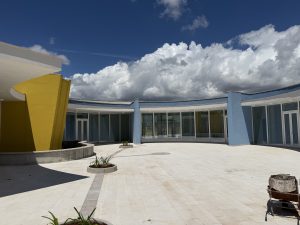 Carmiano, pronto il nuovo asilo nido per tutto l’hinterland. Erroi: “A settembre nuovo servizio per le famiglie” - Corriere Salentino