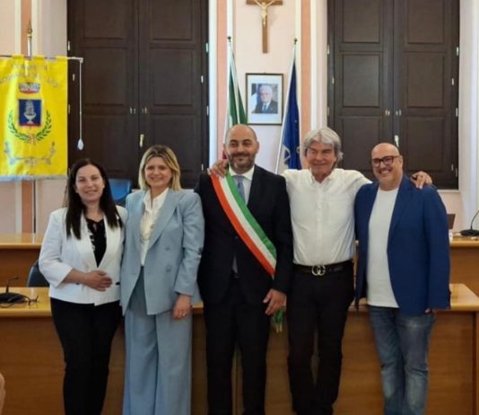 Presicce-Acquarica, nasce la squadra Palese con Raone vice, ma l’opposizione vota contro la convalida degli eletti