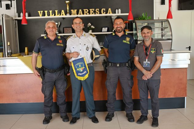 Arnesano, successo per l'iniziativa "Estate con la Scuderia Alfisti Giallo Verdi": un ponte tra storia dei motori e legalità al Marèsca Summer Camp - Corriere Salentino