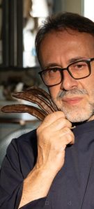 La riscoperta delle “cornule”. Come un pasticcere di Andrano ha restituito al Salento il suo frutto dimenticato" - Corriere Salentino