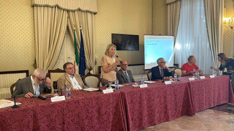 “Io Salvo”: in Prefettura la consegna degli attestati ai detenuti. Il successo di un grande lavoro di squadra tra istituzioni e imprenditoria per il reinserimento lavorativo - Corriere Salentino