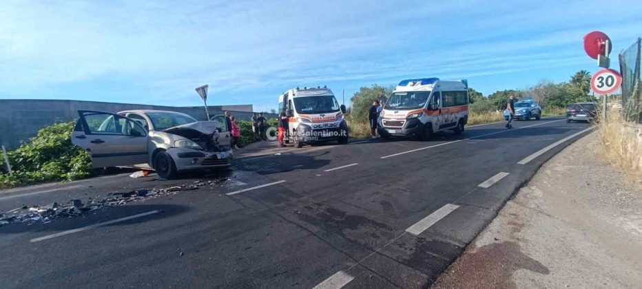 Schianto sulla provinciale, due feriti trasportati in ospedale - Corriere Salentino