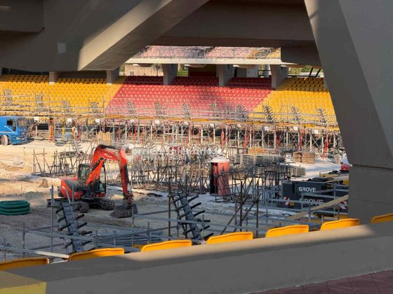 Grave incidente al cantiere dello stadio di Lecce: operaio resta ferito alla testa - Corriere Salentino