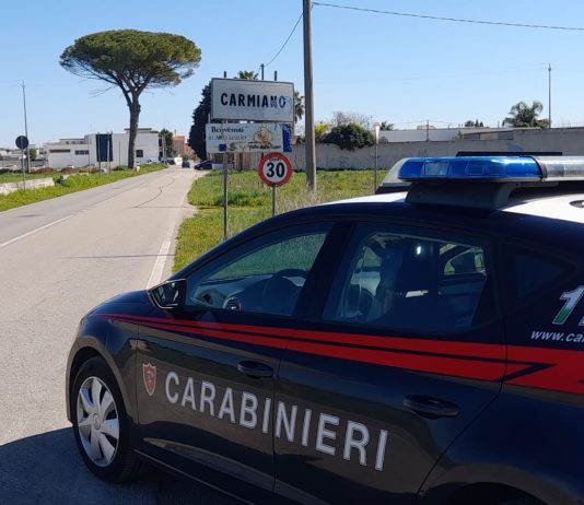 Aggredisce la convivente e minaccia di morte i familiari: arrestato un 27enne dopo la fuga e la colluttazione con i Carabinieri