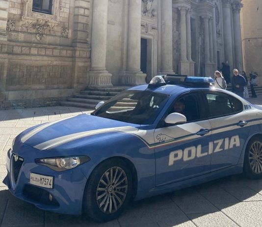 Violenza, resistenza, lesioni a Pubblico Ufficiale e danneggiamento aggravato: coppia arrestata