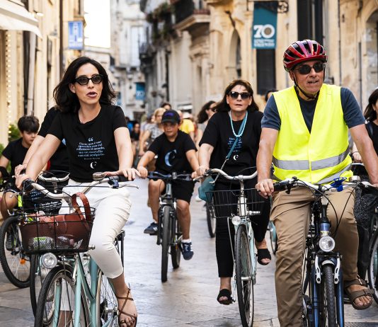 Con Beatrice Rana in bici a Lecce insieme verso “Classiche Forme”