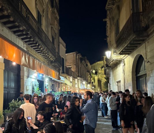 Movida, è caos sulle zone da chiudere: scontro sulla mappa delle vie, Foresio teme una pioggia di ricorsi