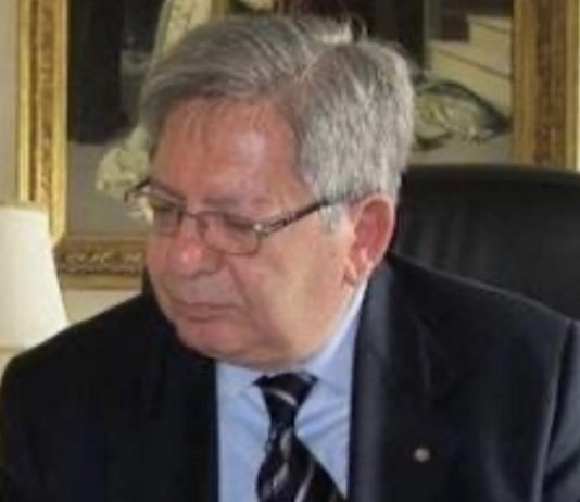 Il Cavaliere di Gran Croce Prefetto Giulio Cazzella, già Consigliere del Presidente della Repubblica, nominato Presidente del Comitato Provinciale di Lecce della Fondazione Insigniti OMRI