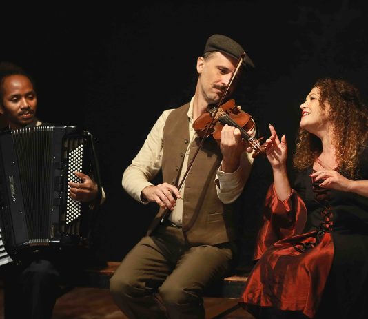 Sabato 1 agosto lo spettacolo di Nauna Festival a Torre dell’Alto con “Serenate” nel parco di Porto Selvaggio a Nardò