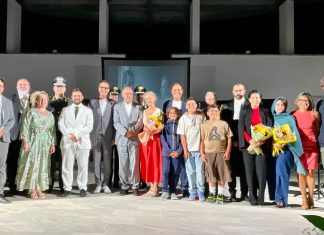 “Il Processo”: a Carmiano il teatro civile che mette Dio sul banco degli imputati