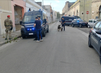 Blitz all’alba, tre arrestati per omicidio con metodo mafioso e tra loro un ergastolano, esponente della Scu
