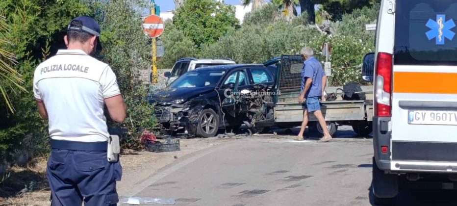 Ennesimo schianto mortale sulle strade del Salento: scontro tra Audi e motoape, un morto - Corriere Salentino