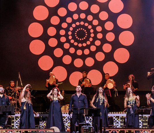 L’Orchestra Popolare La Notte della Taranta in concerto a Erchie, Casalabate e Cisternino