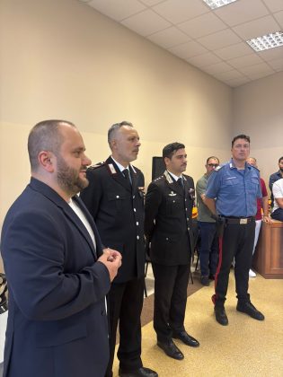 Sventò un furto e bloccò il ladro, una targa al Carabiniere coraggioso - Corriere Salentino