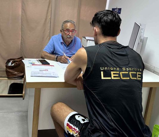 Lecce, il nuovo sponsor tecnico è Adidas, il ritorno dopo 34 anni