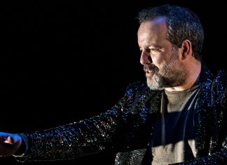 Giovedì 20 agosto a Collepasso in scena Stefano Massini con “L’alfabeto delle emozioni” per Crita