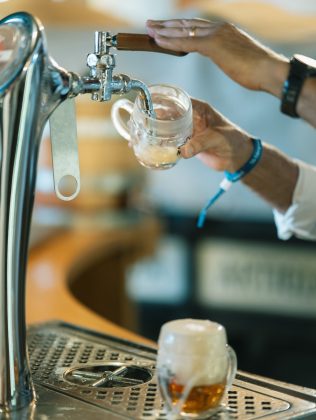 Birra e Sound, la terza serata accende Galatina. Oggi i Sud Sound System con concerto tradotto in Lis - Corriere Salentino