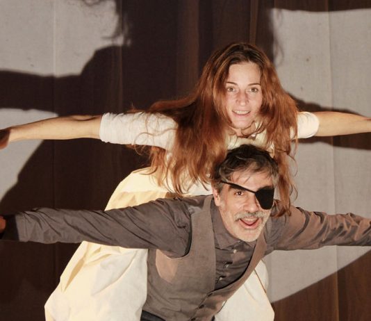 Mercoledì 12 agosto a Porto Selvaggio in scena “Drillo”, spettacolo liberamente tratto da ‘’Abbaiare Stanca’’ di Pennac
